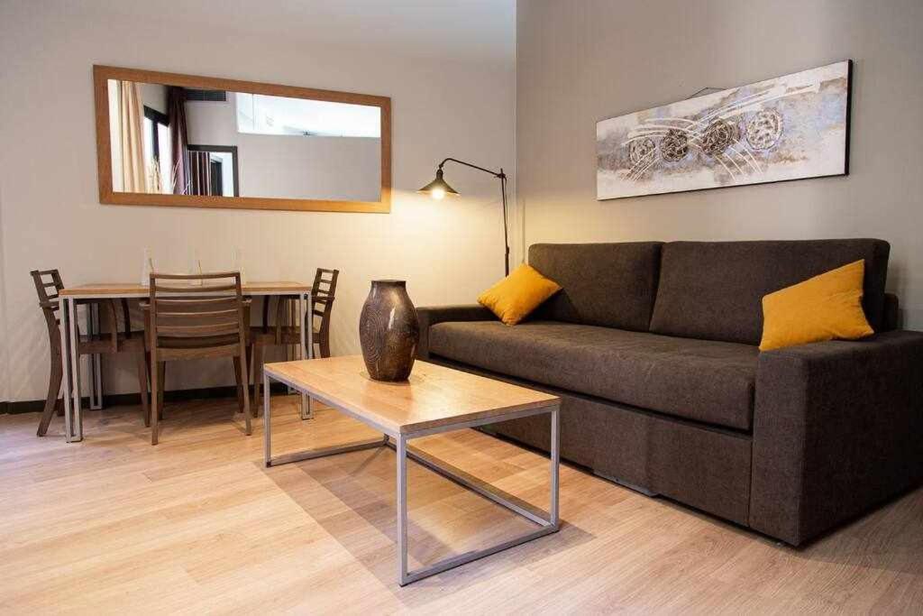 Inspired By Enjoyapartments Barcelona Pokój zdjęcie