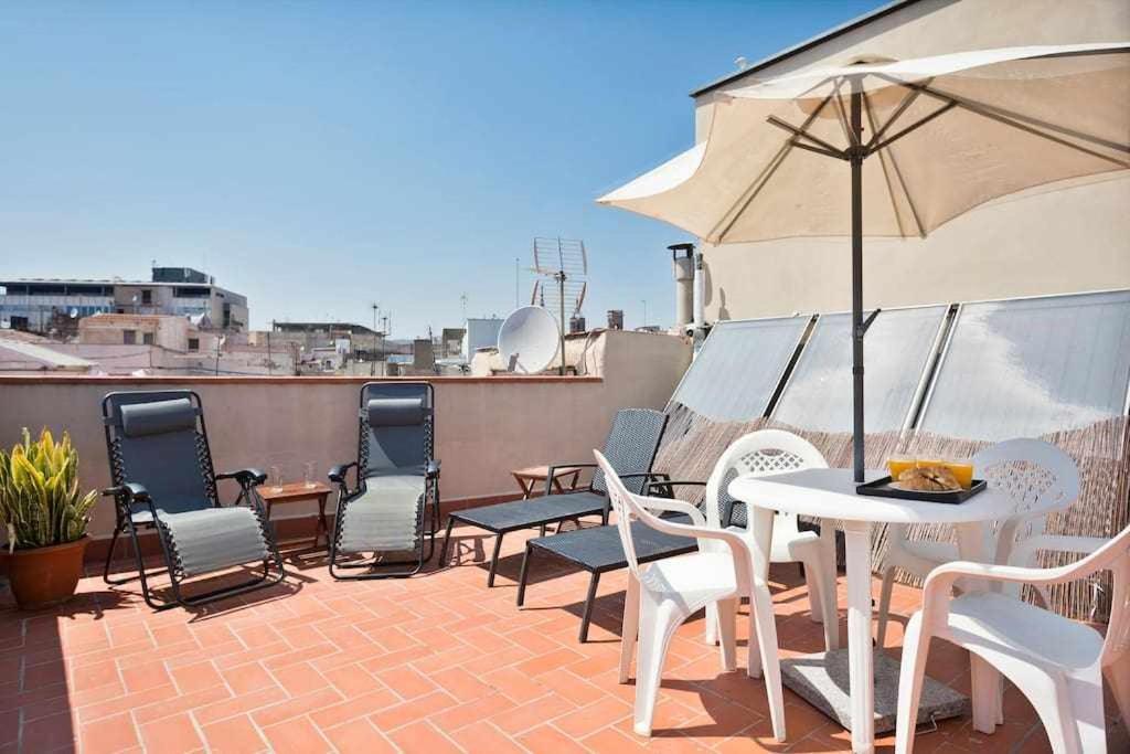 Inspired By Enjoyapartments Barcelona Pokój zdjęcie