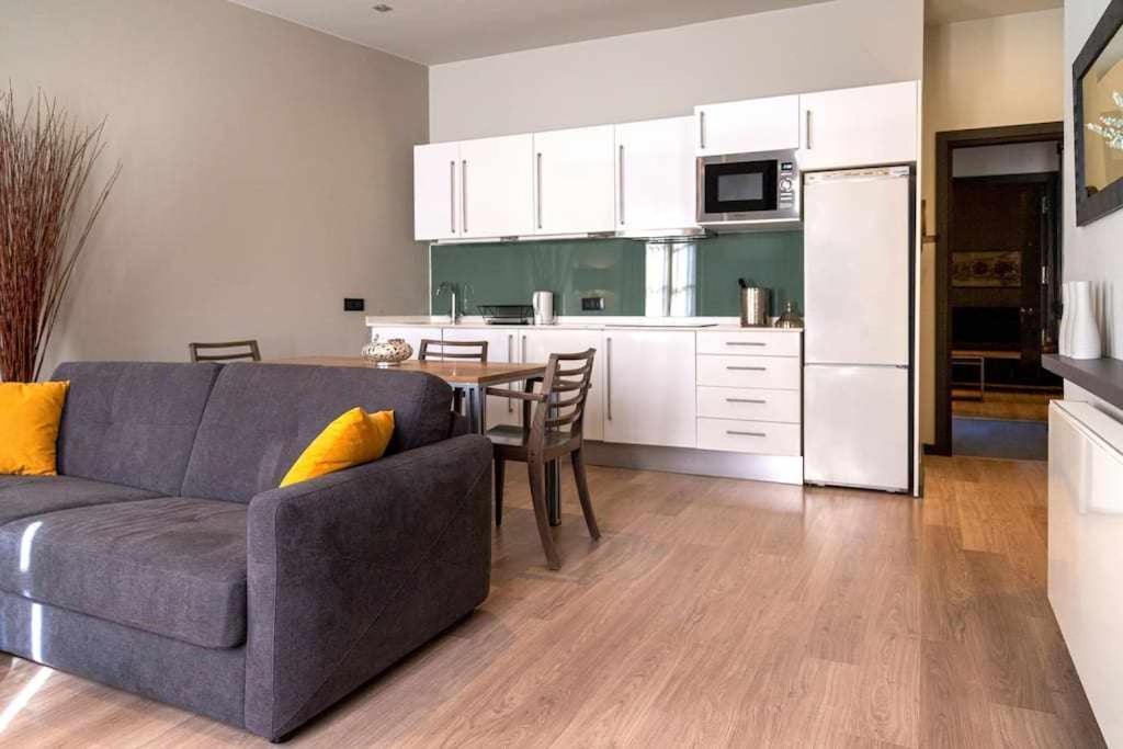 Inspired By Enjoyapartments Barcelona Pokój zdjęcie