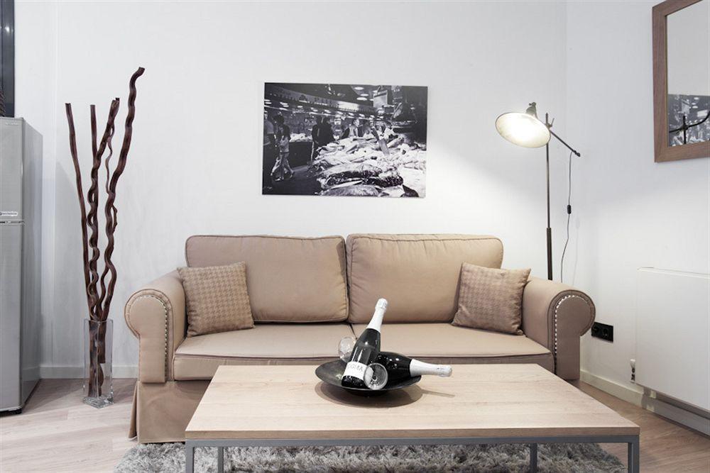 Inspired By Enjoyapartments Barcelona Zewnętrze zdjęcie